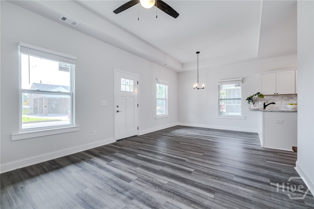 812 W 53rd Street
