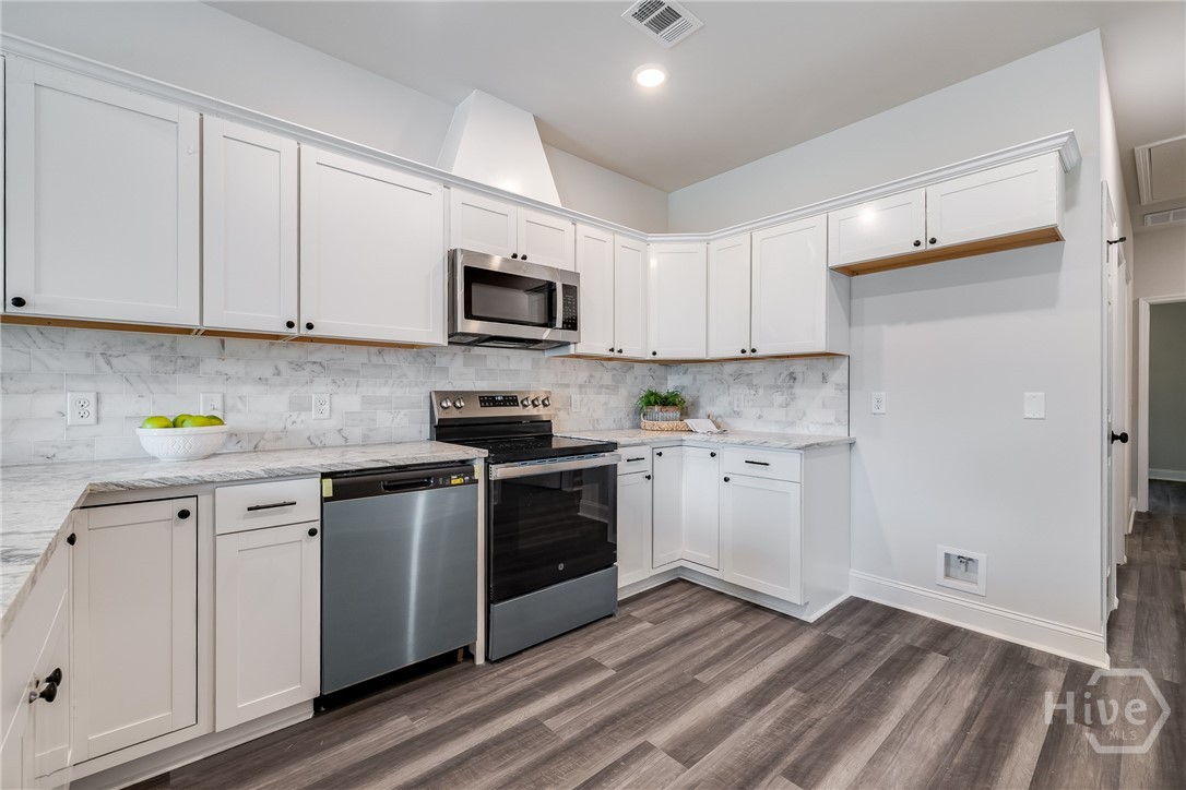 812 W 53rd Street