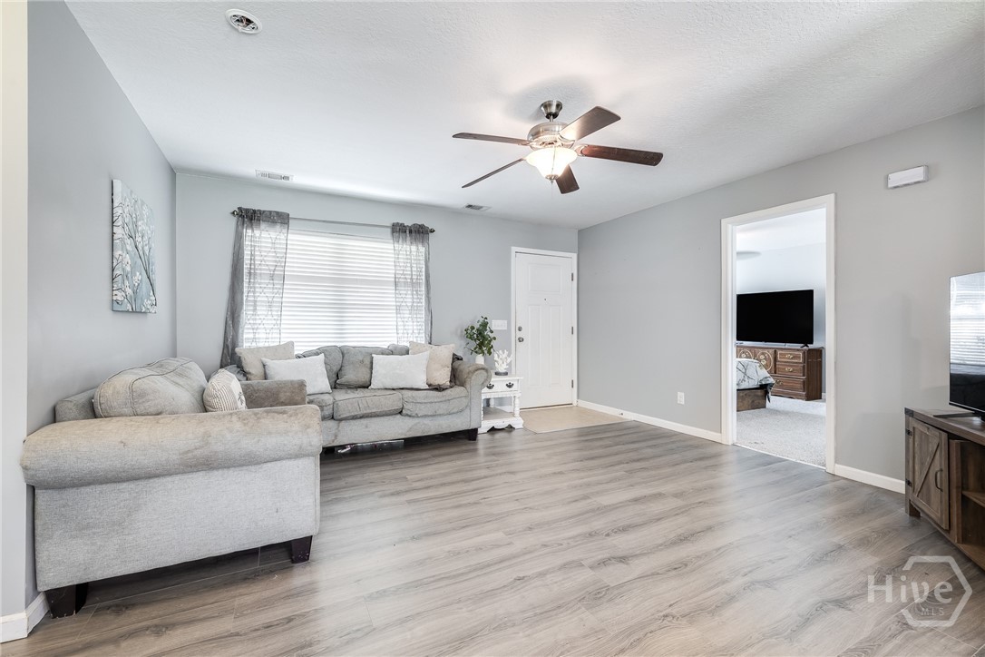 280 Barrister Circle