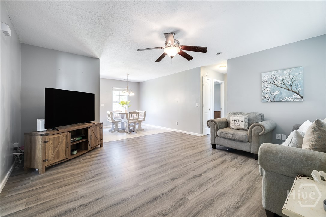 280 Barrister Circle