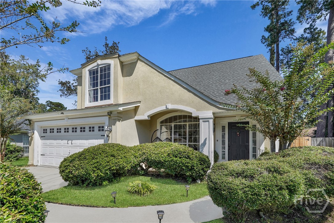 114 St Ives Way