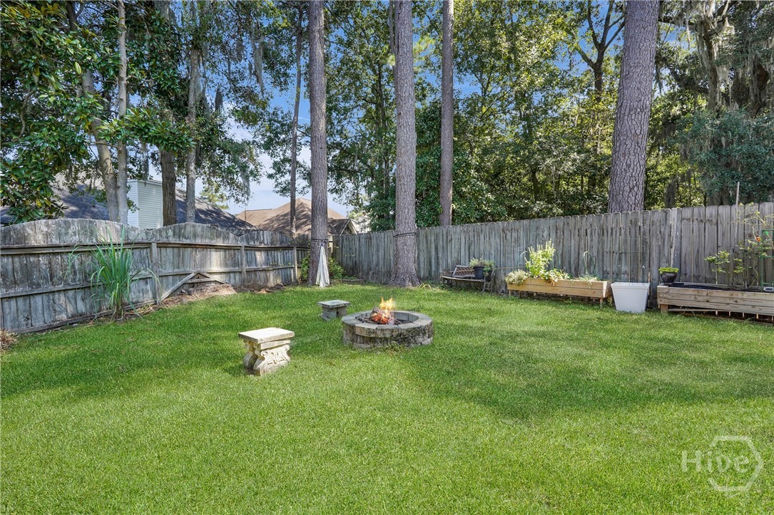 114 St Ives Way