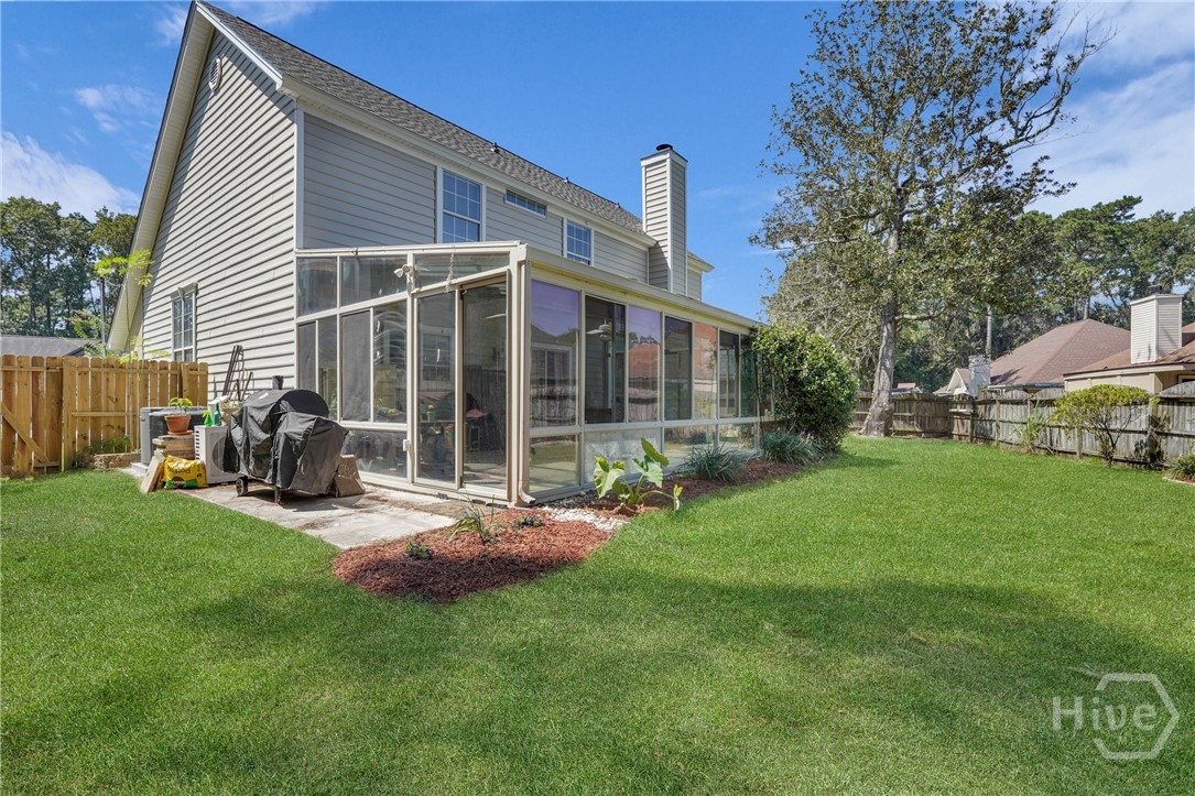 114 St Ives Way