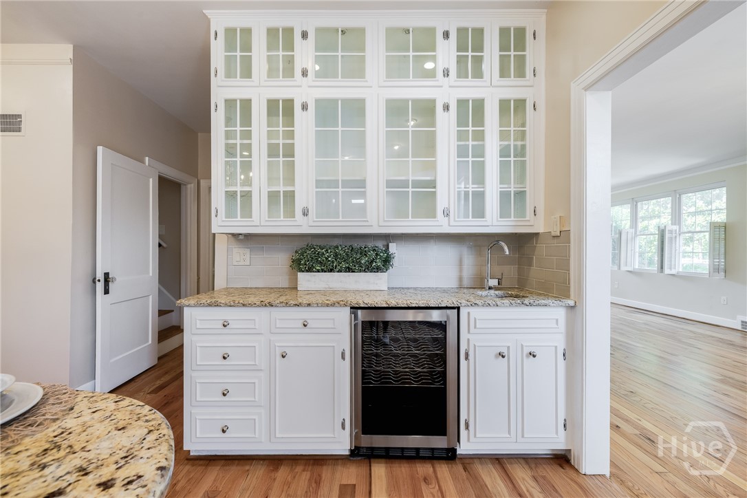 606 E 54th Street