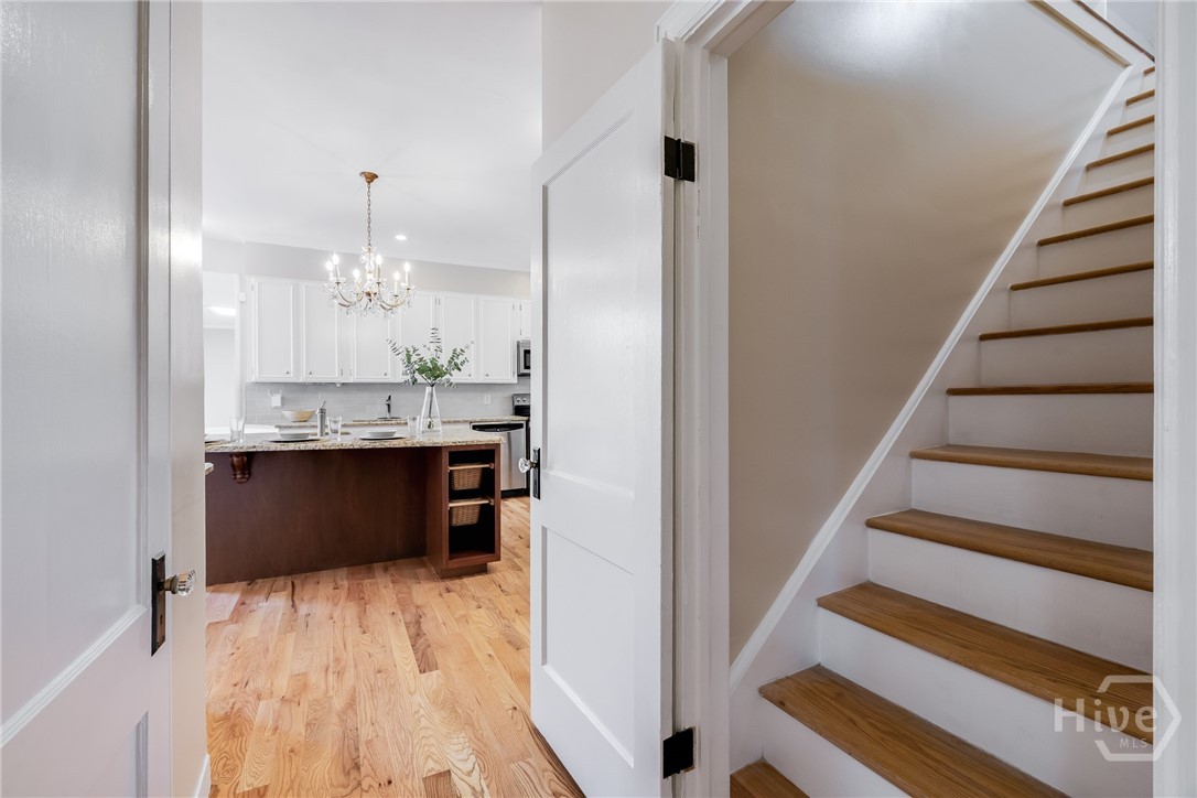 606 E 54th Street
