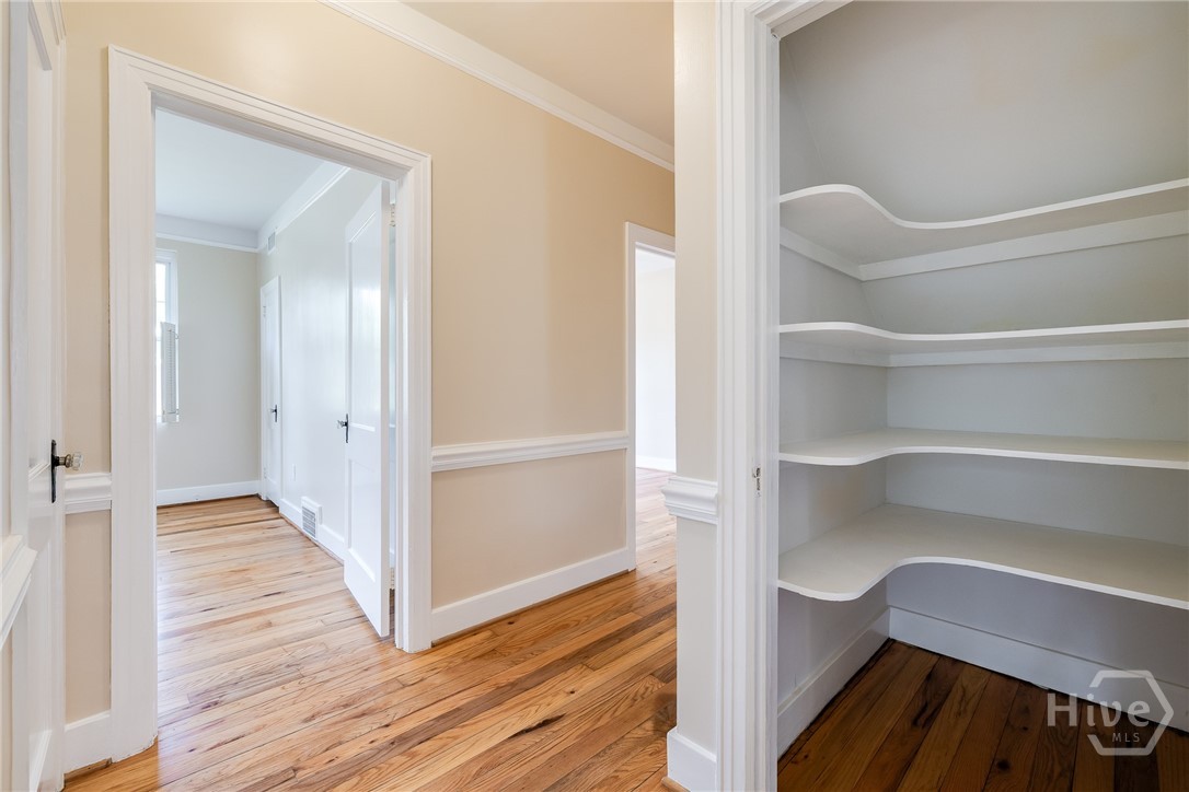 606 E 54th Street