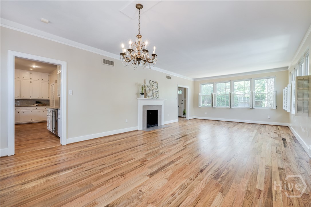 606 E 54th Street