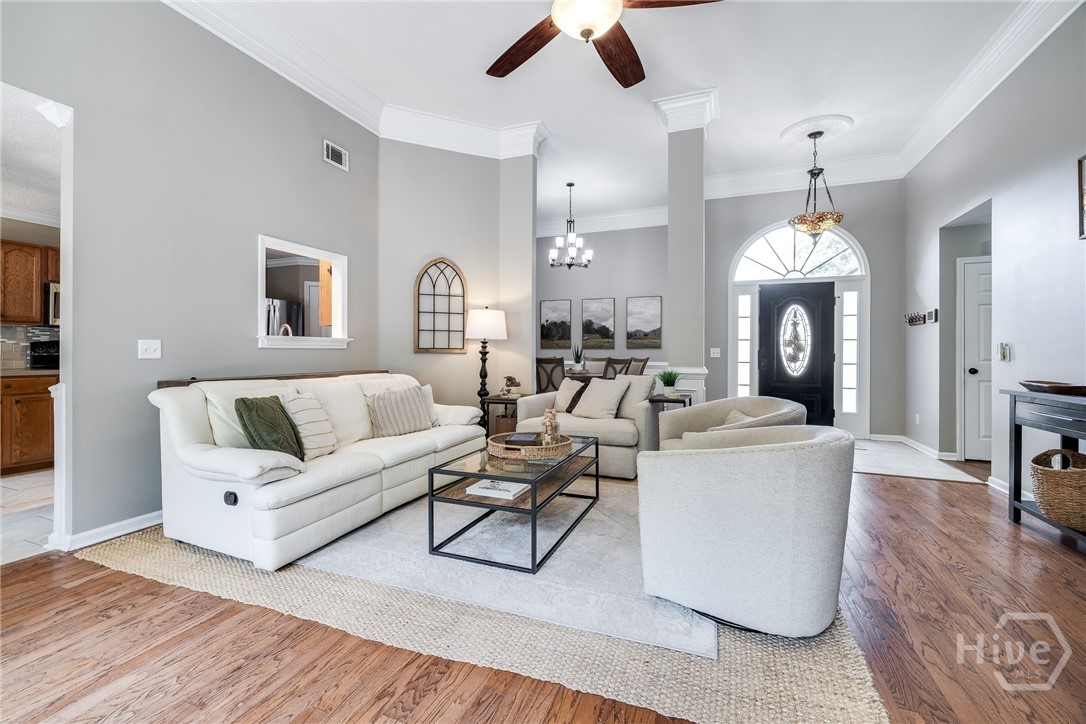 156 Silverton Road
