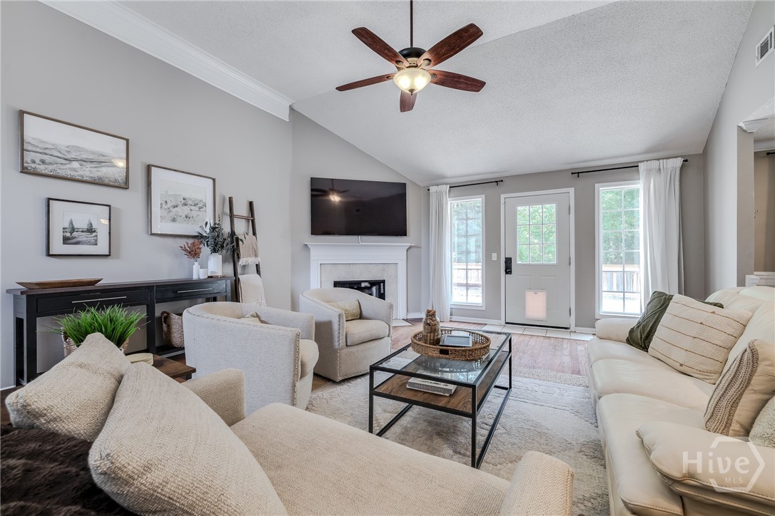 156 Silverton Road