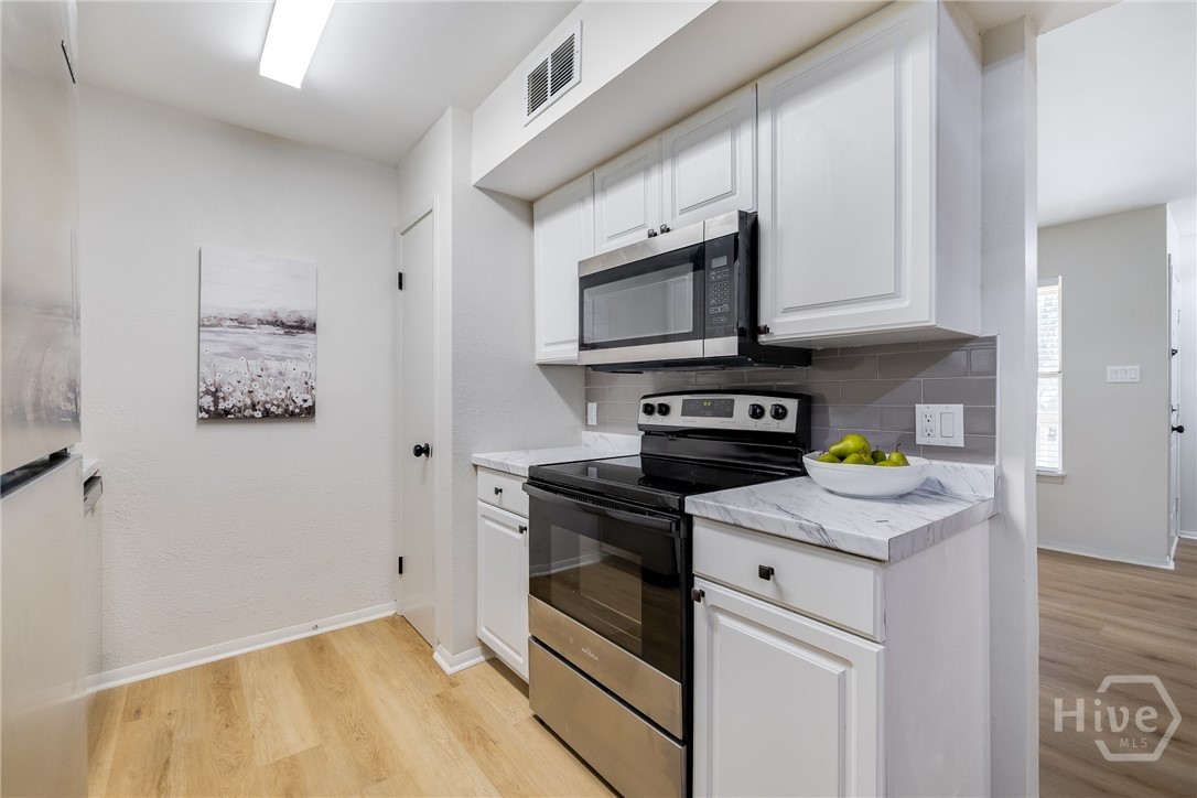 401 N Cromwell Road T-5