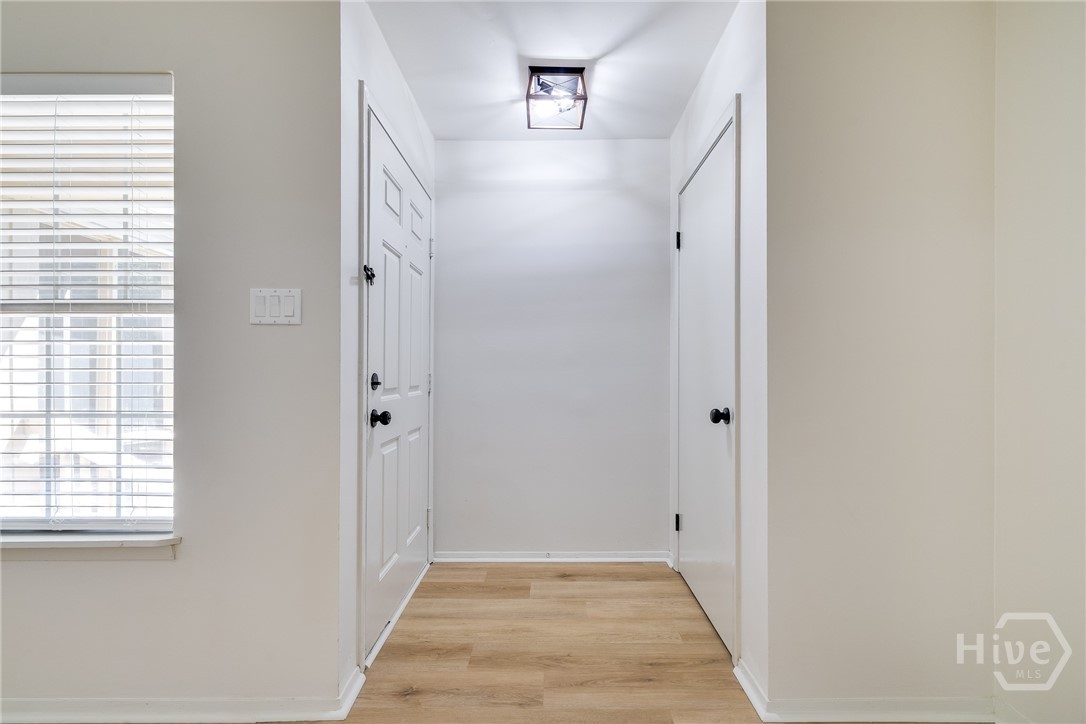 401 N Cromwell Road T-5