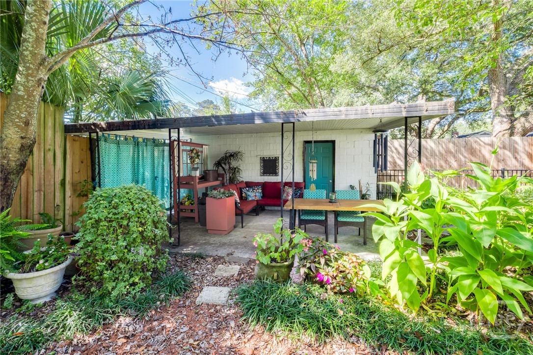 717 E 56th Street