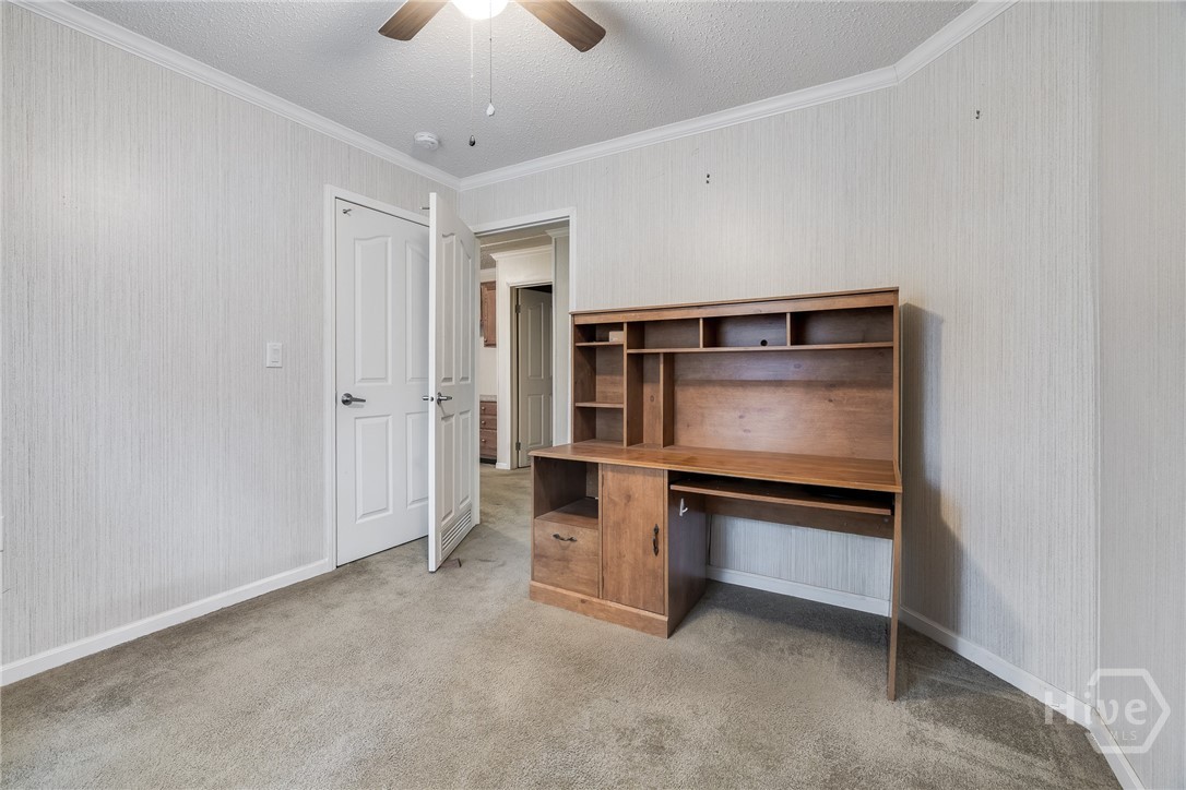 137 Bird Road