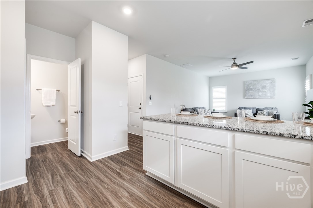 1005 Easthaven Boulevard