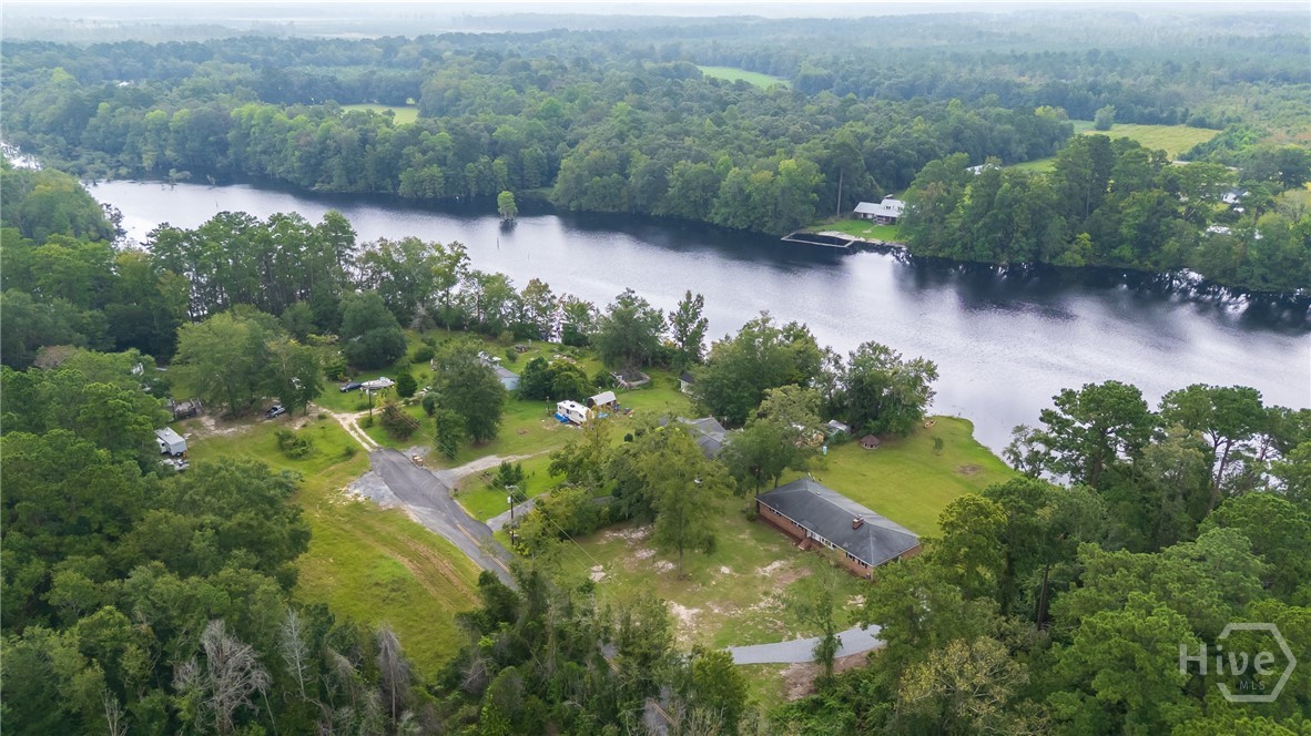 330 Lakeshore Drive
