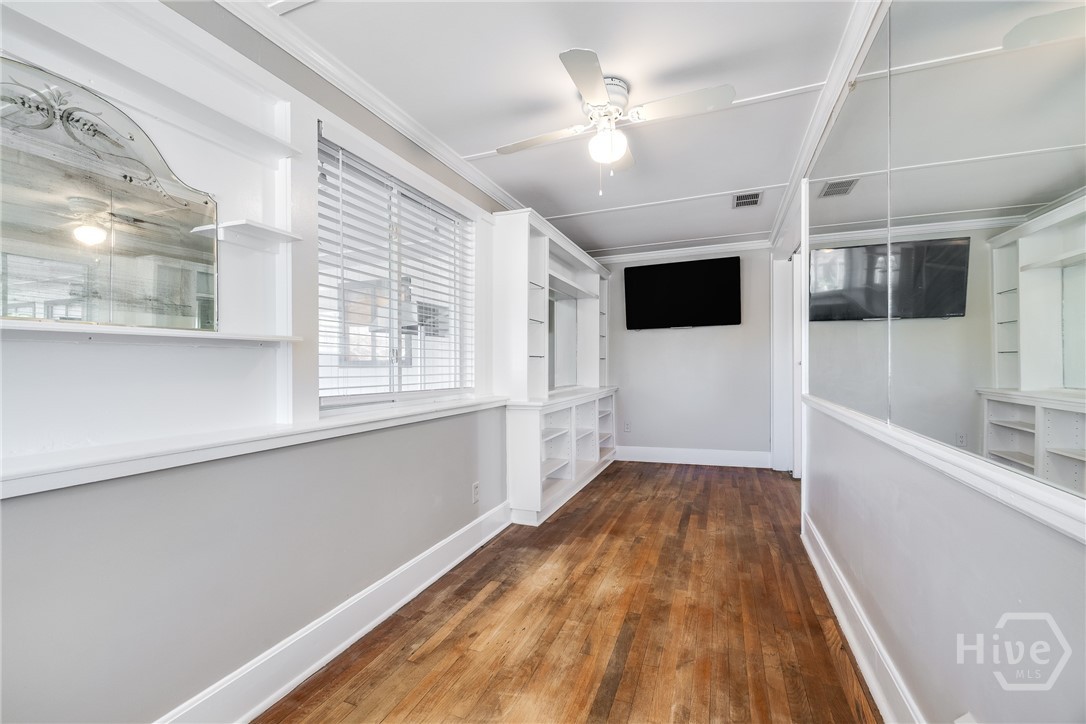 513 E 62nd Street