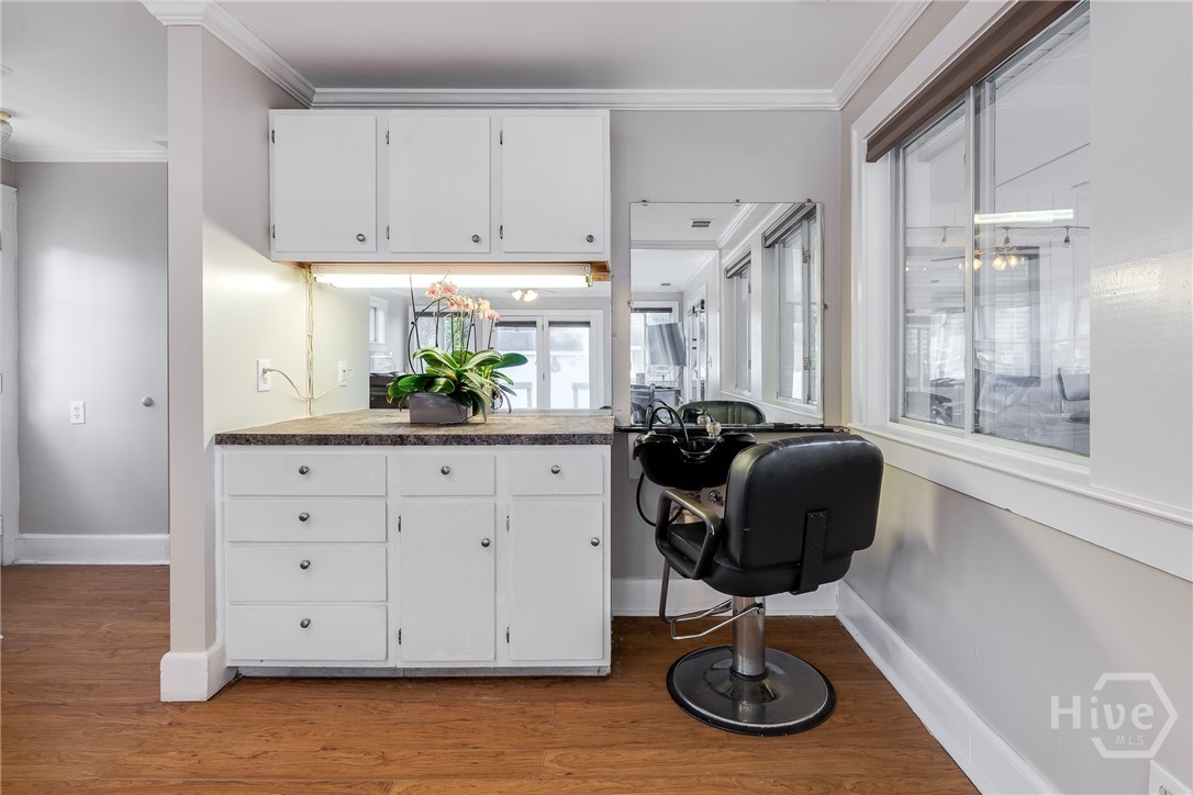 513 E 62nd Street