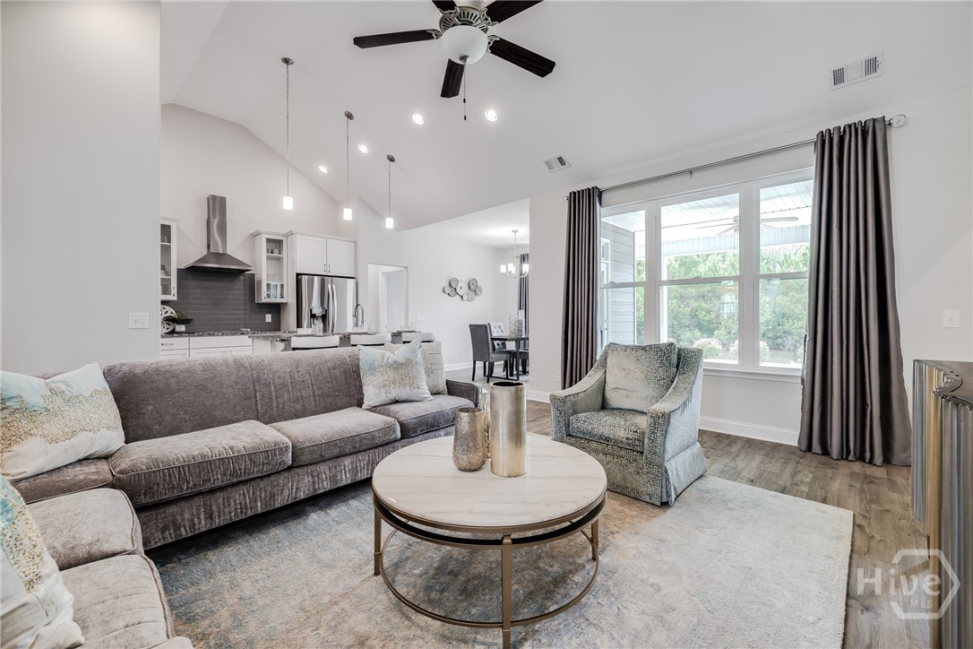445 Highland Circle