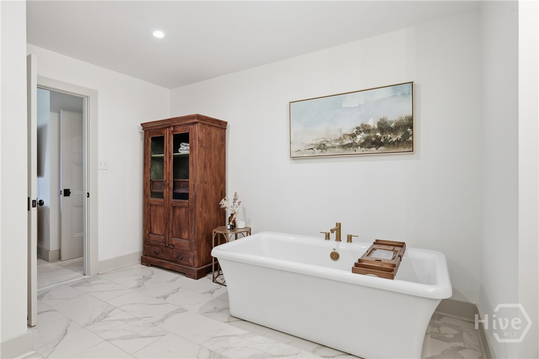 3 Fort Bartow Road