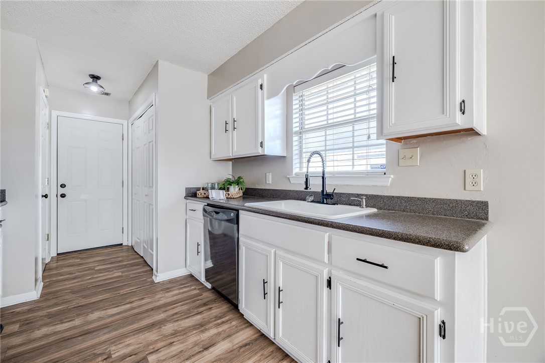 56 Blue Wing Drive
