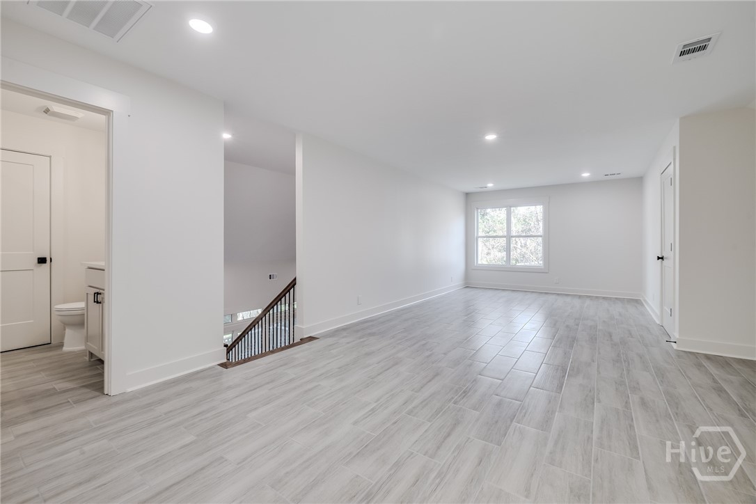 105 Leila Drive