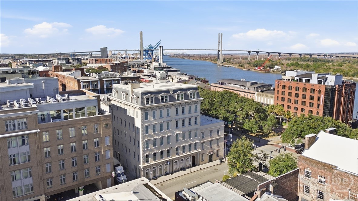 5 Whitaker Street 203E