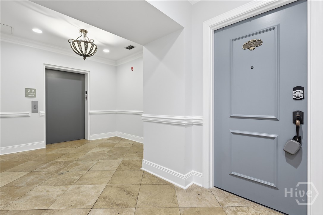 5 Whitaker Street 203E