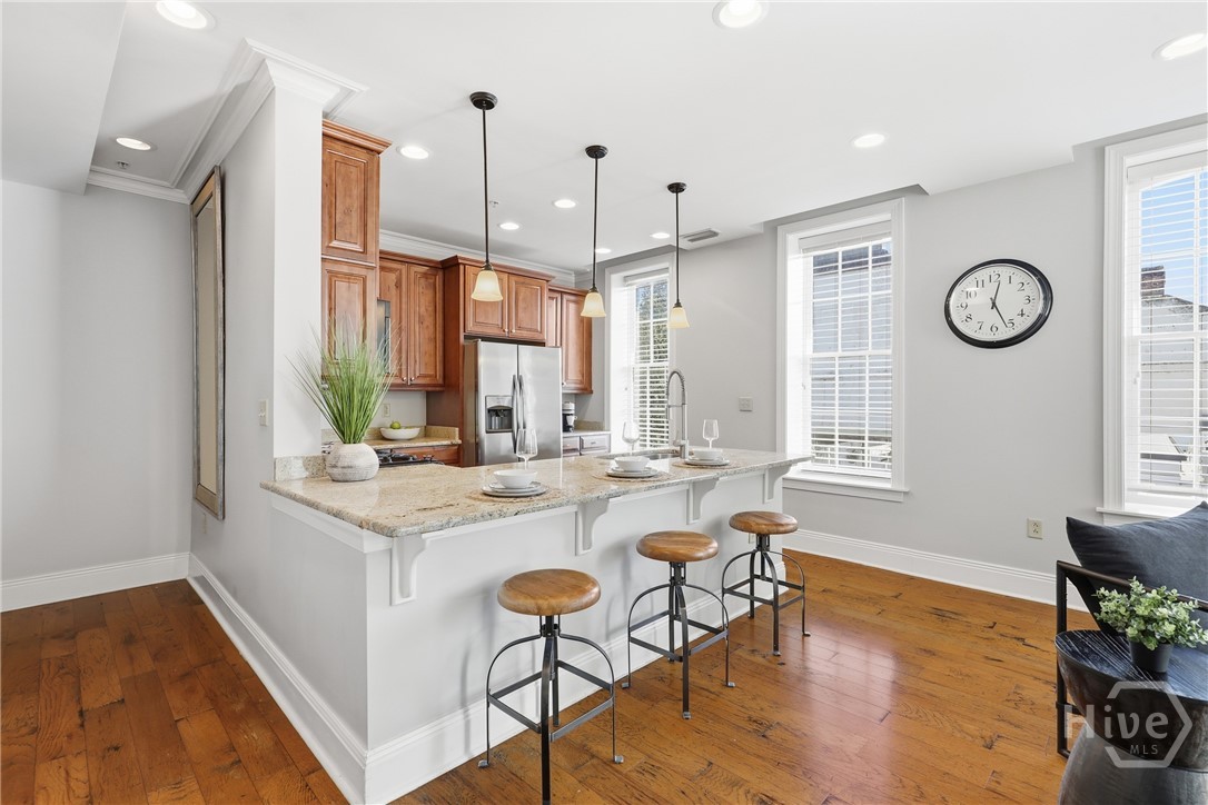 5 Whitaker Street 203E