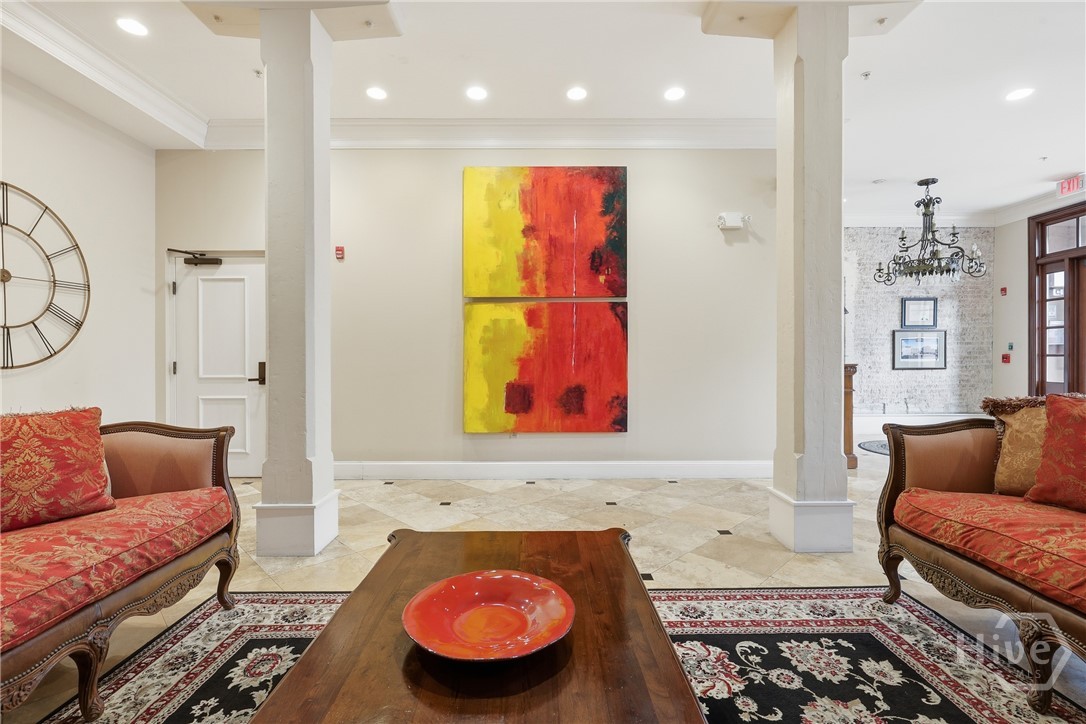 5 Whitaker Street 203E