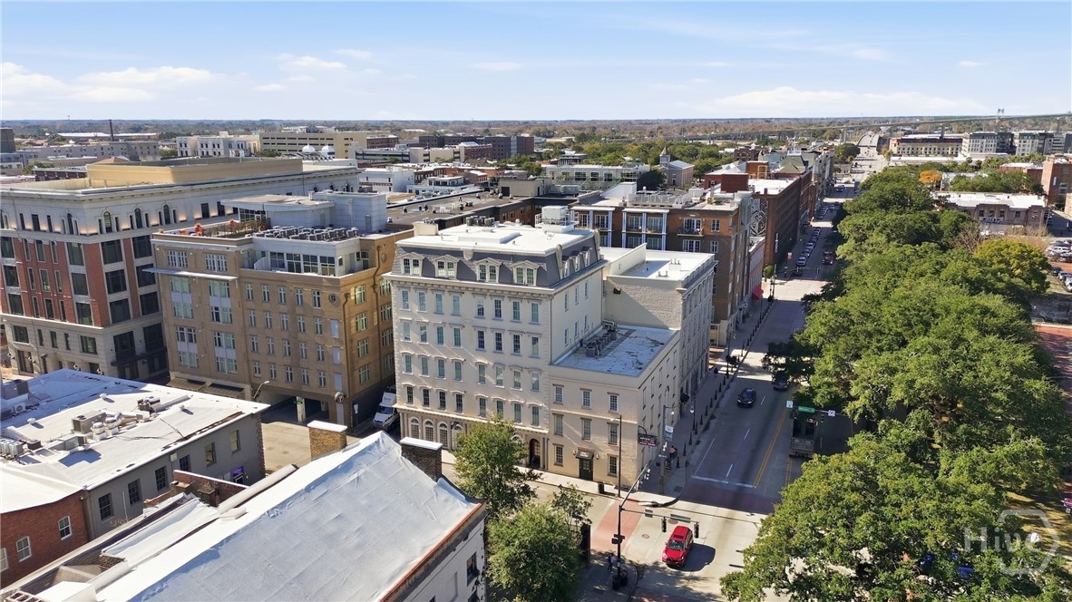 5 Whitaker Street 203E