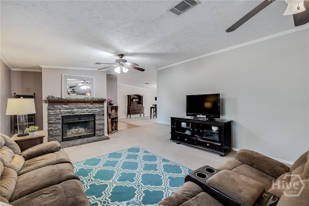 110 Saddlehorn Drive