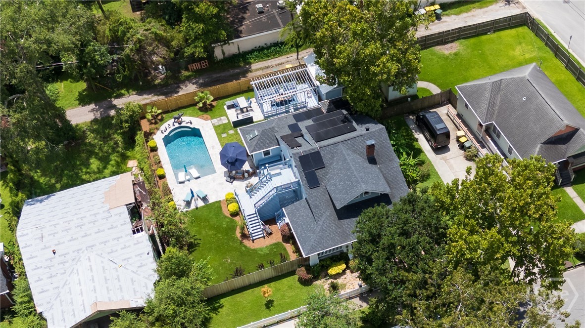 705 E Park Avenue