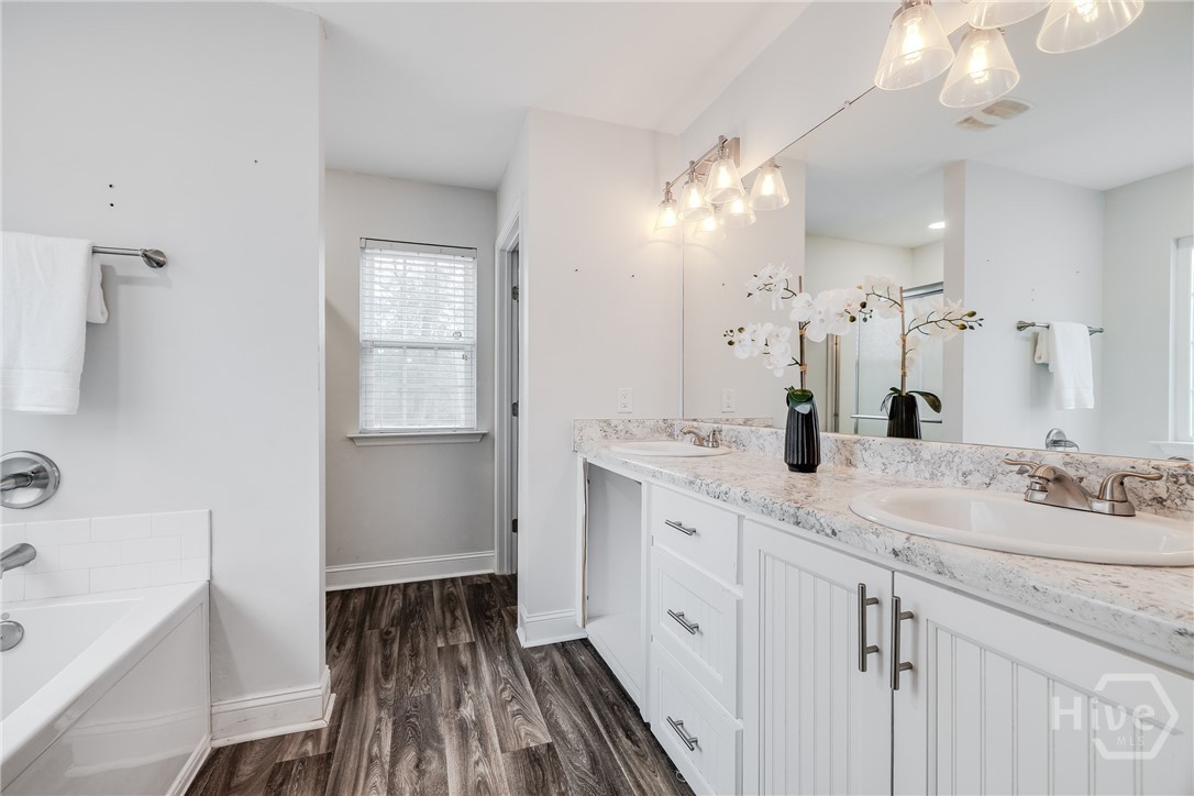 210 Stonebrook