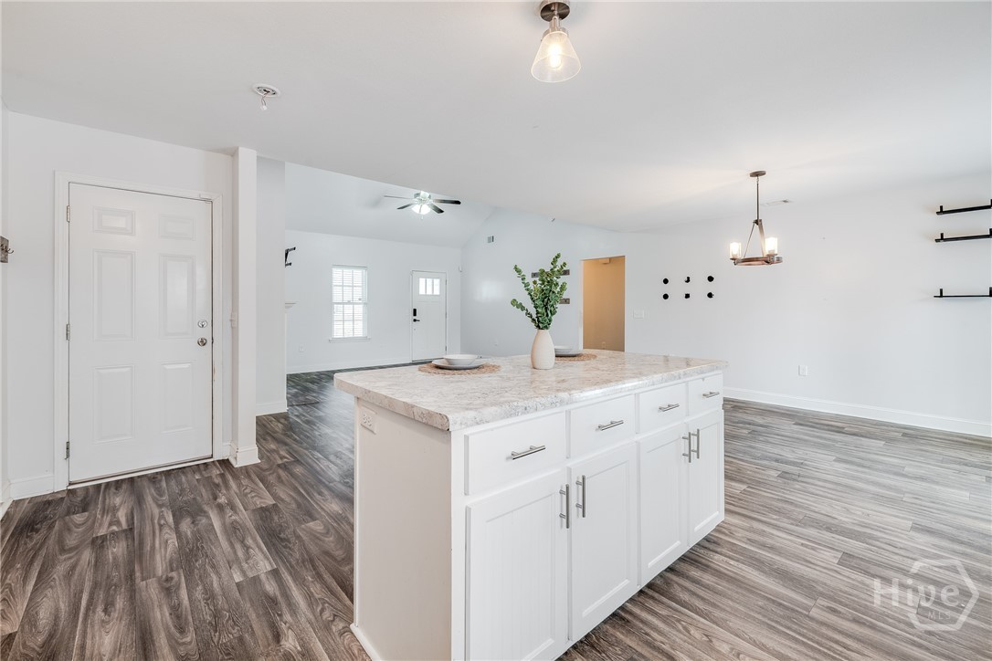 210 Stonebrook