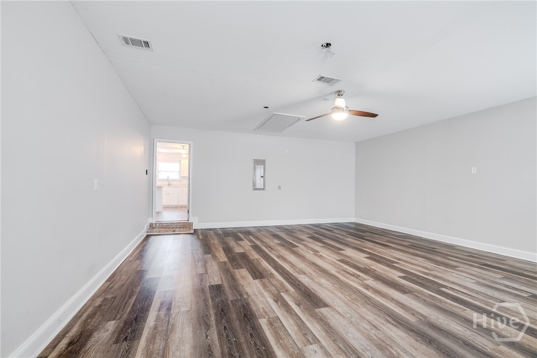 210 Stonebrook