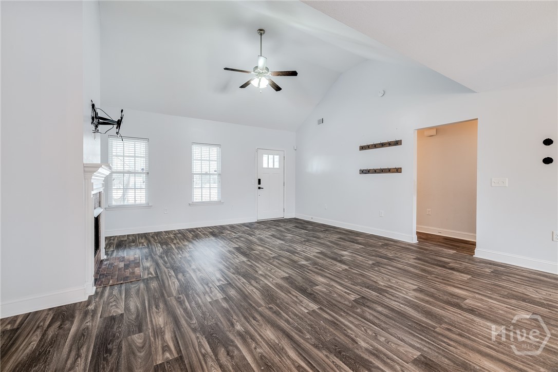 210 Stonebrook