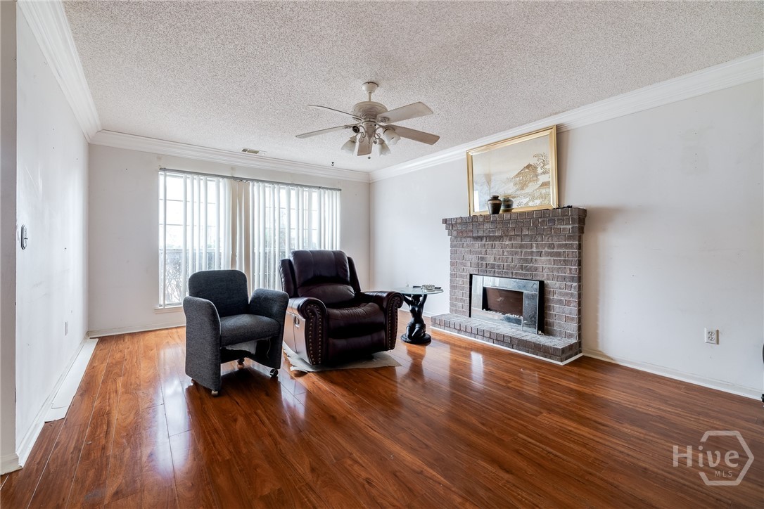 5 Saint Ives Place