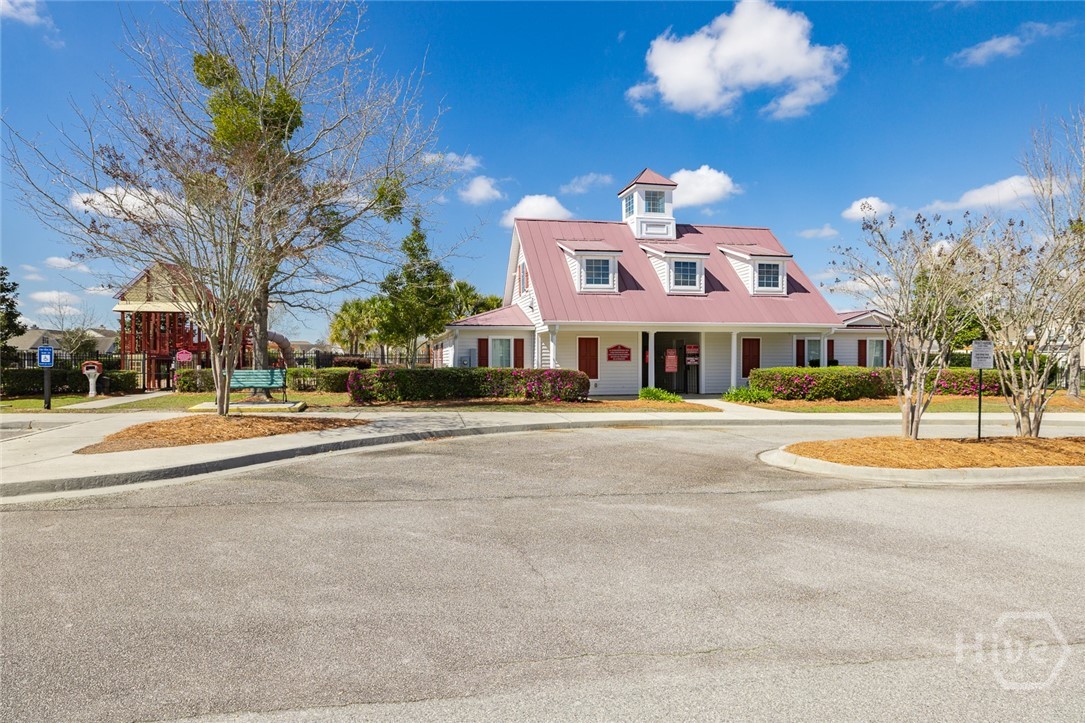 15 Hawkhorn Court