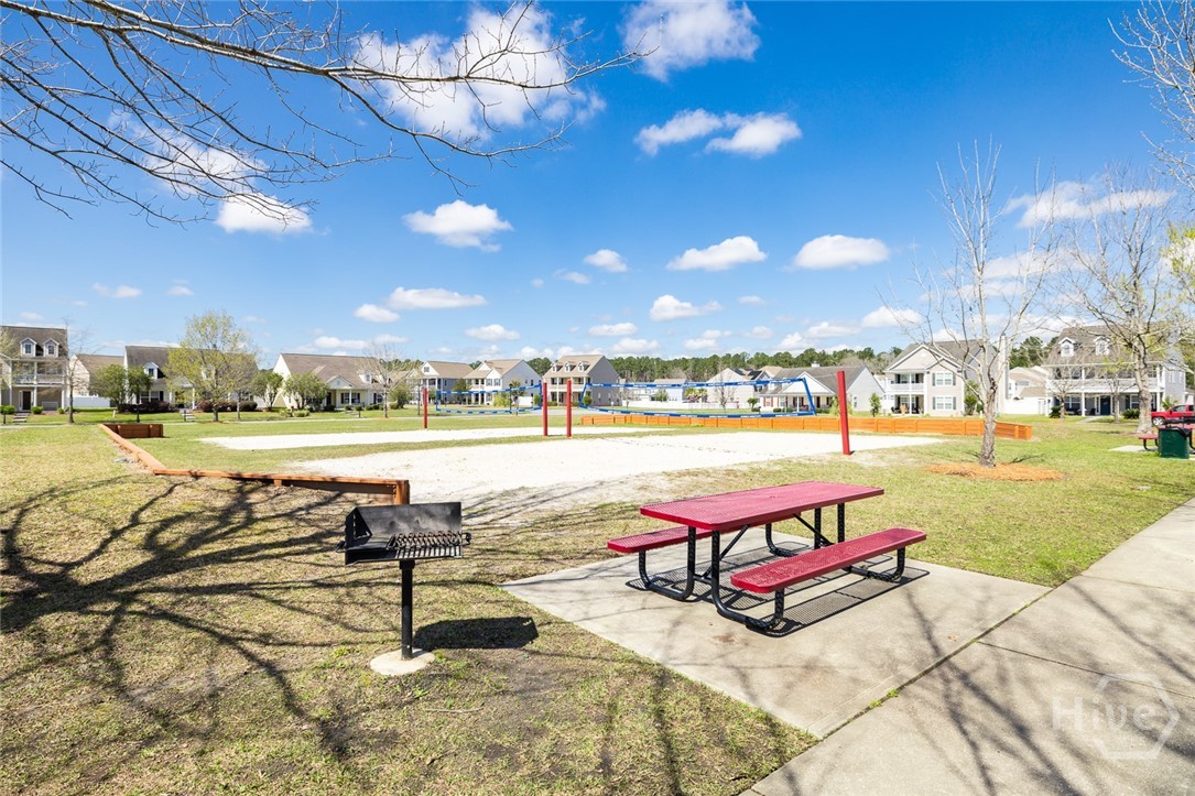 15 Hawkhorn Court