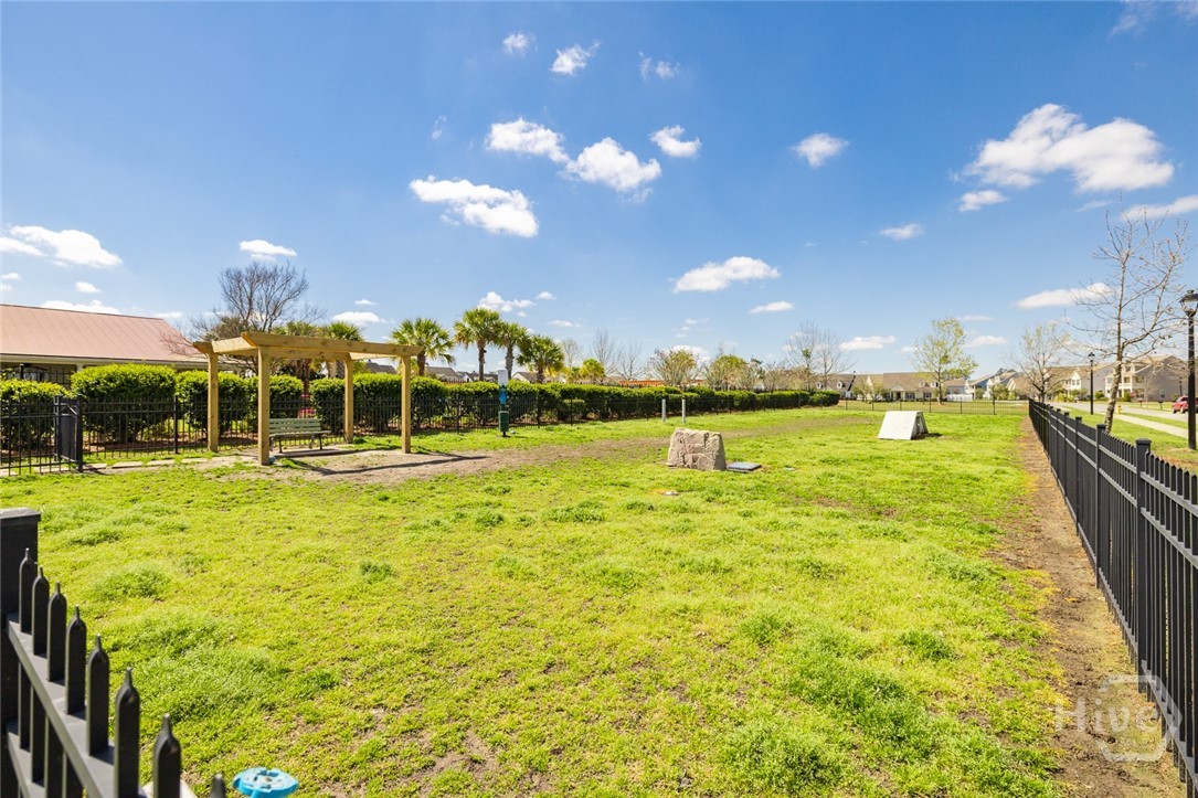 15 Hawkhorn Court