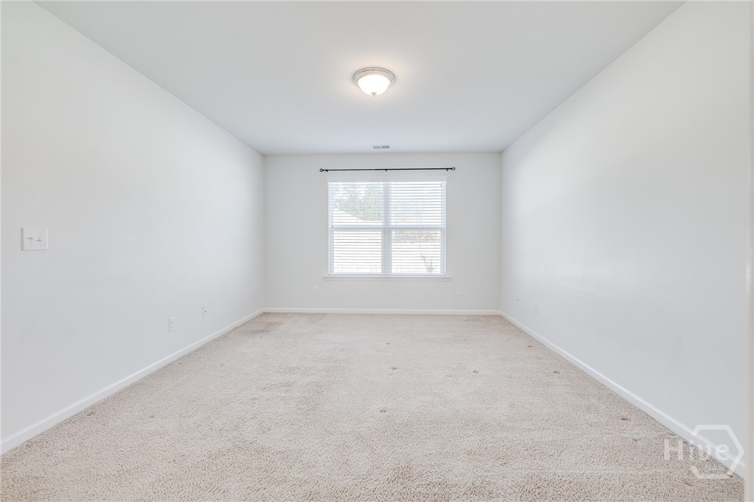 15 Hawkhorn Court