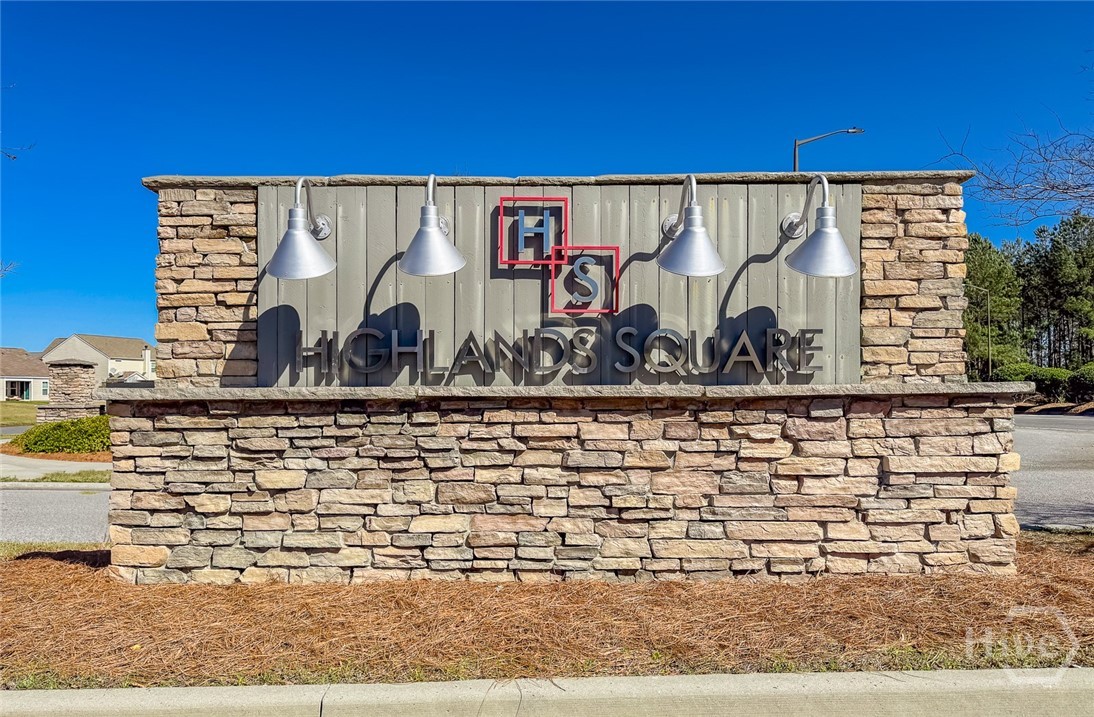 15 Hawkhorn Court