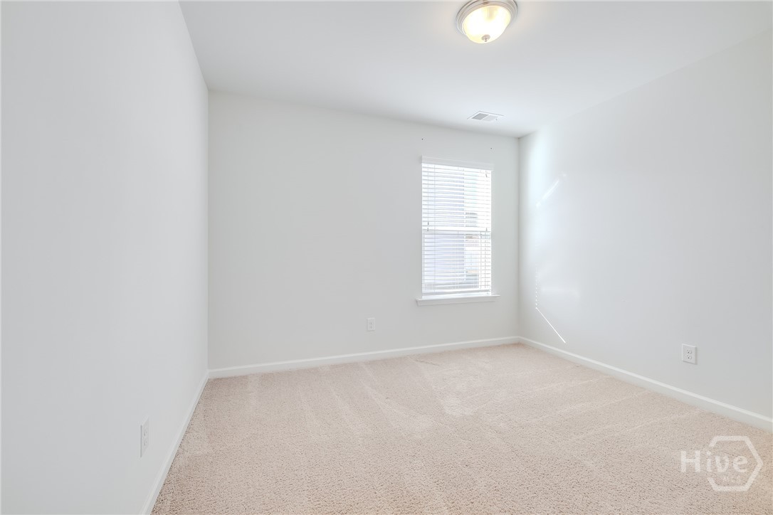 15 Hawkhorn Court