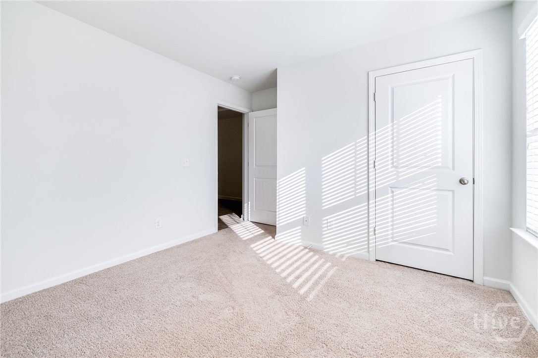 15 Hawkhorn Court