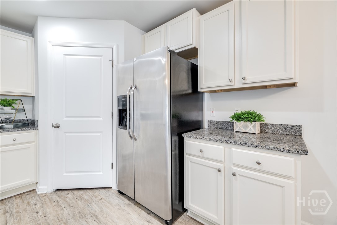 15 Hawkhorn Court