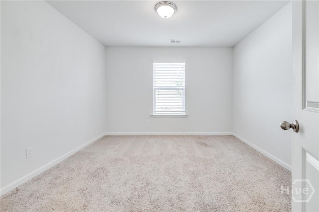 15 Hawkhorn Court