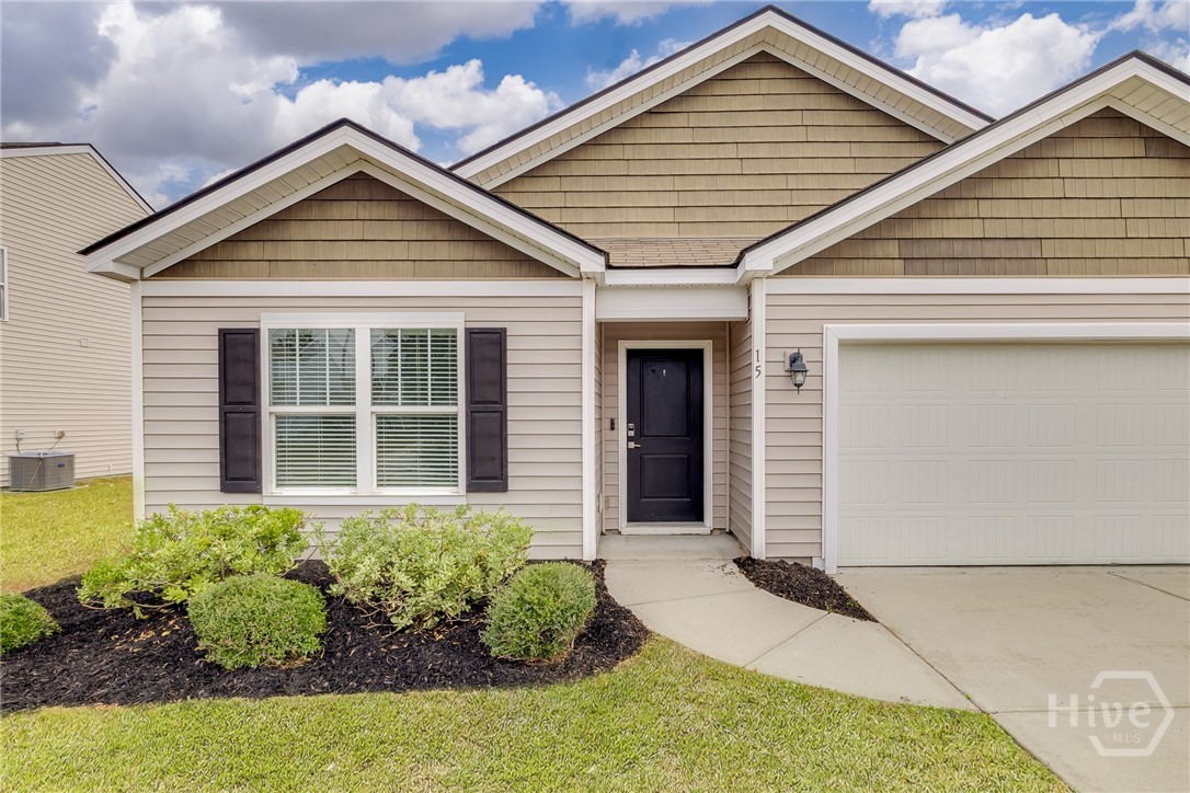 15 Hawkhorn Court