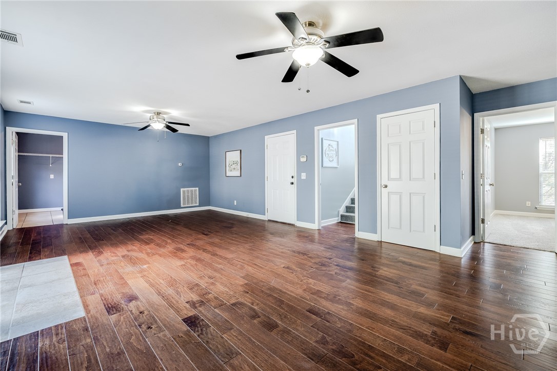 109 Parker Lane