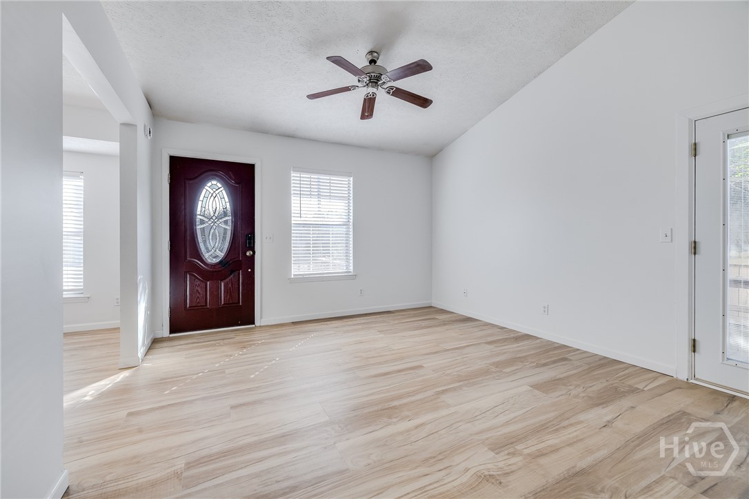 109 Stonebridge Lane