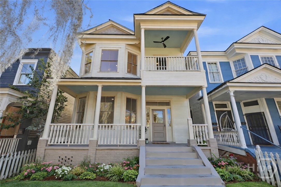 203 E 39th Street